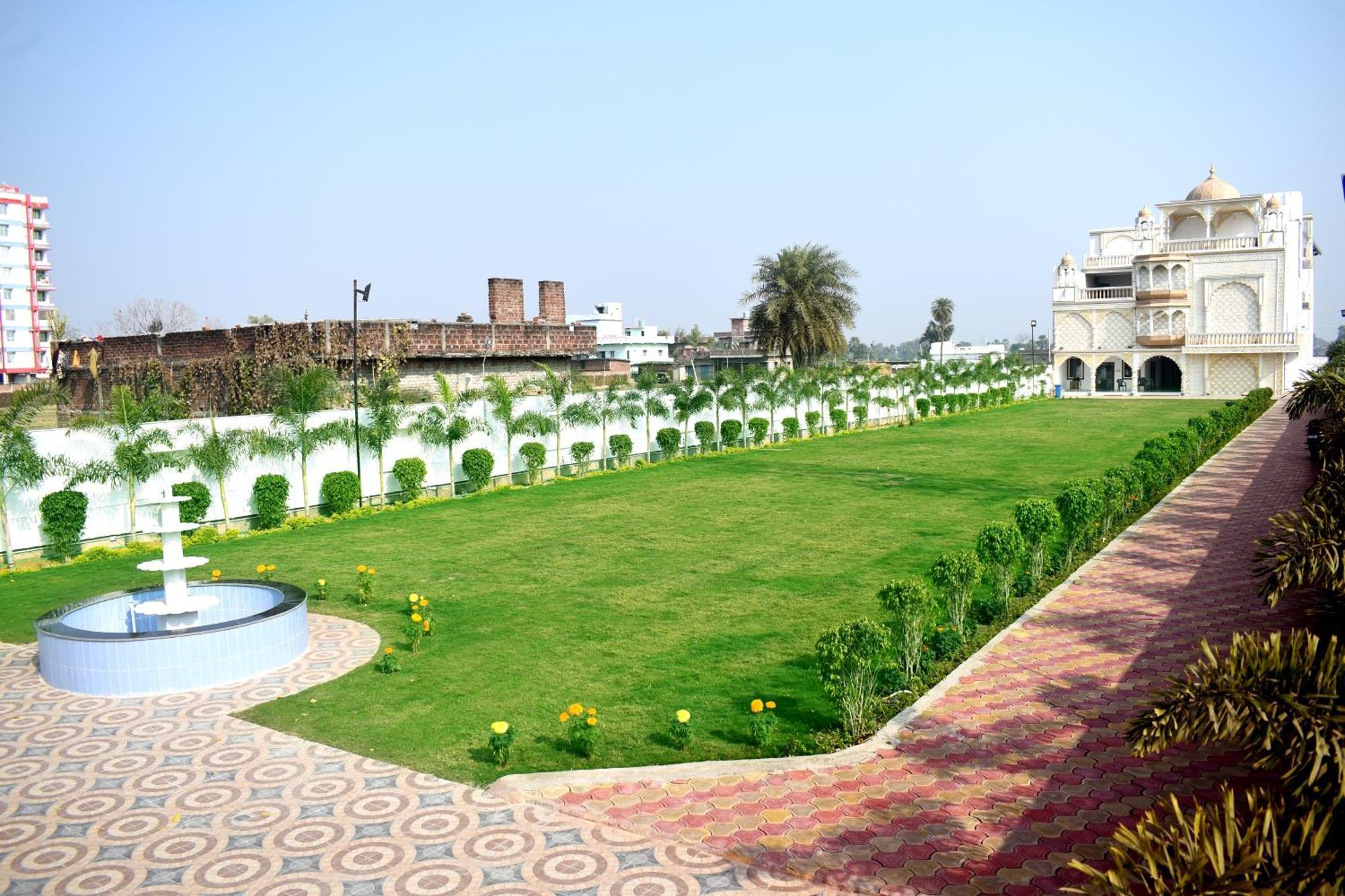 Vatika Banquet And Lawn Hotel Gaya Exterior photo