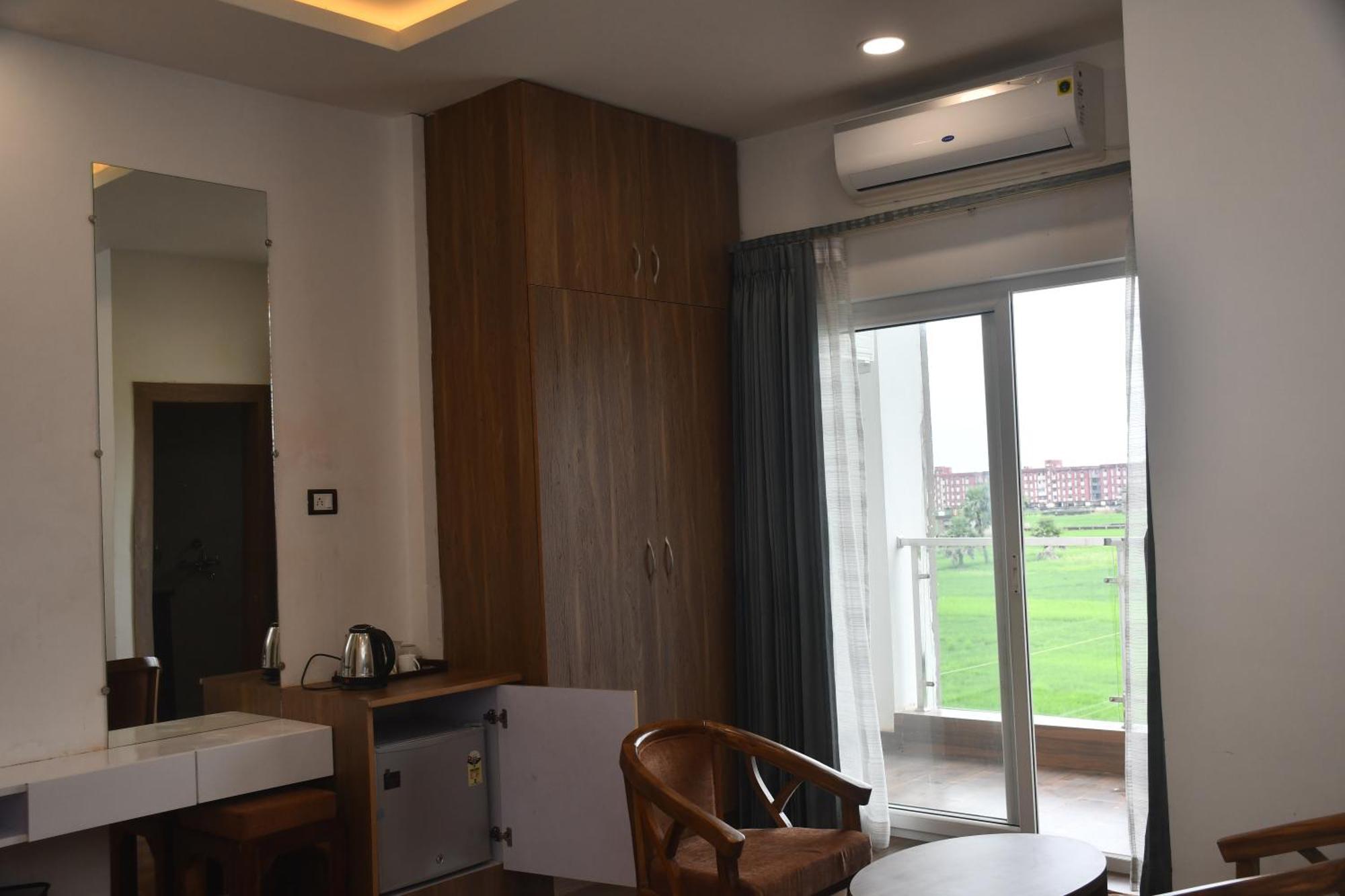 Vatika Banquet And Lawn Hotel Gaya Exterior photo