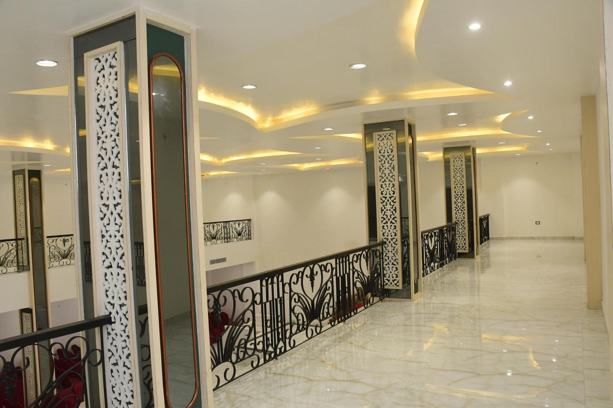 Vatika Banquet And Lawn Hotel Gaya Exterior photo